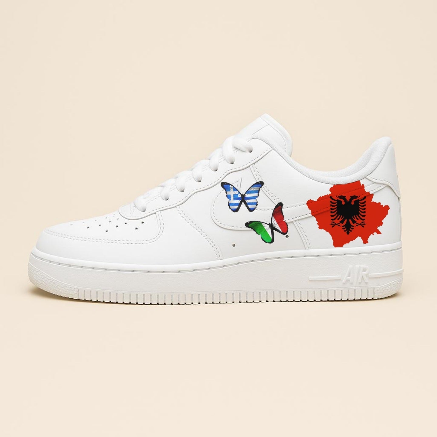 Sneakytats_Länder_custom_sneaker
